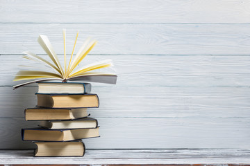 国产斯泰拉纺车轮和阿布哪个好